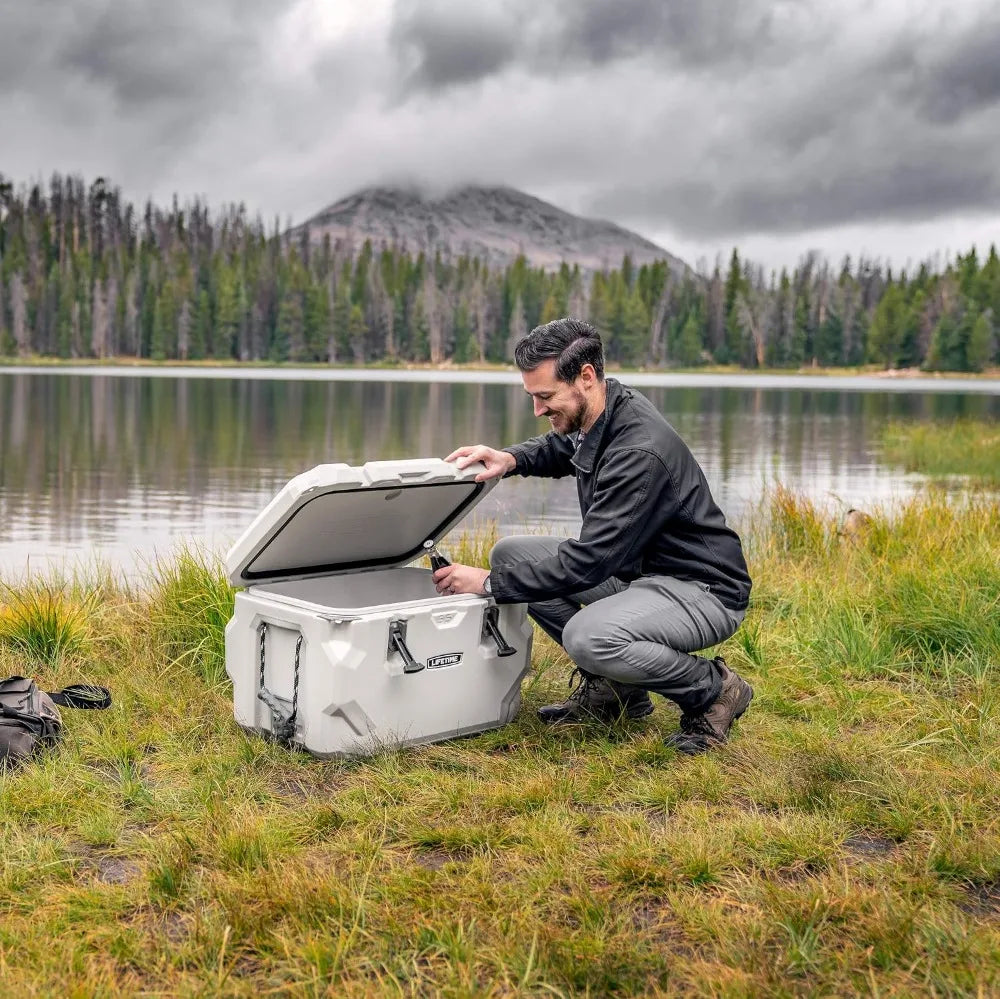 Meatlocker Deluxe, High Performance Ice Chest for Serious chilling